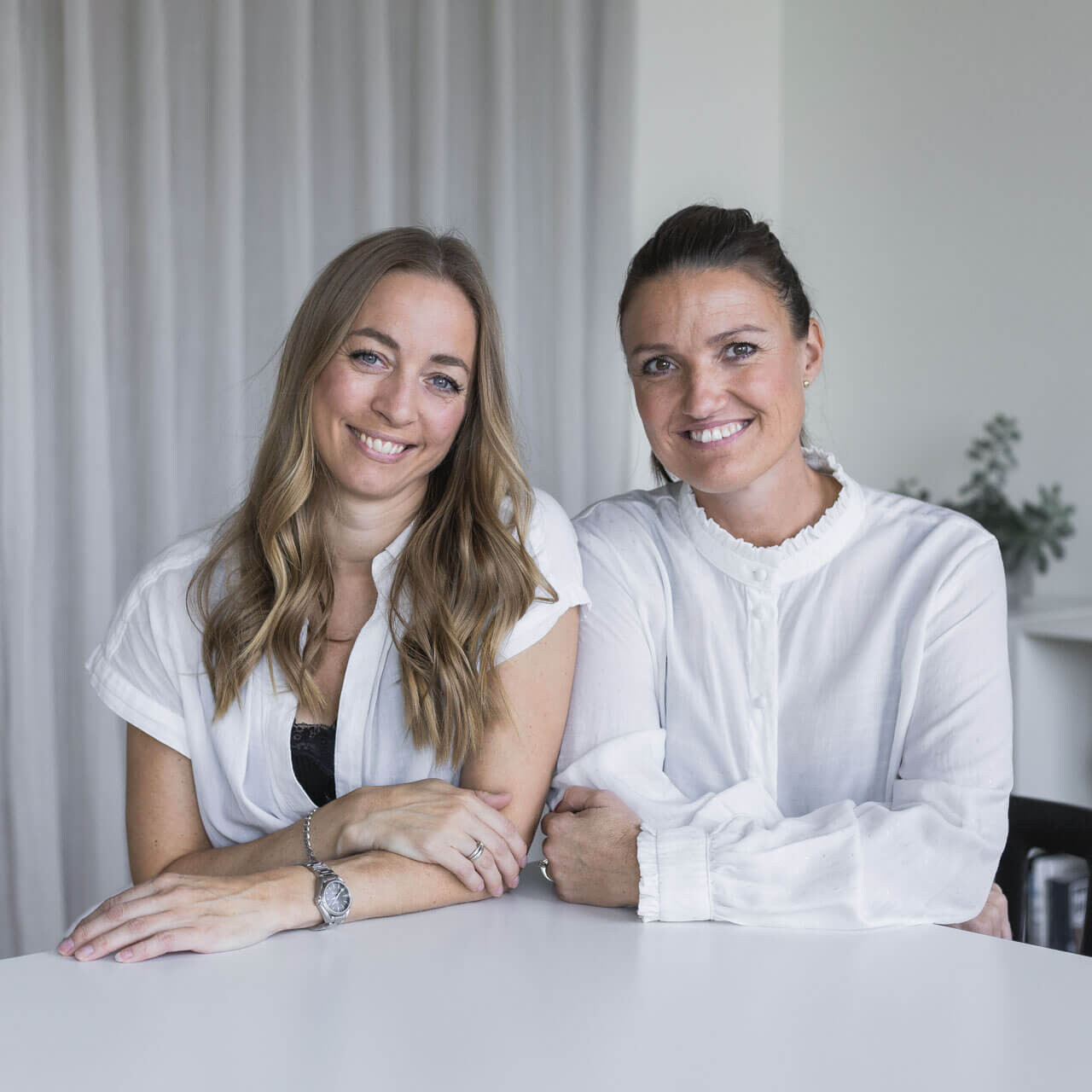 Bettina og Stinne fra Hørbart